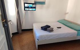 Genova Rooms Brignole B